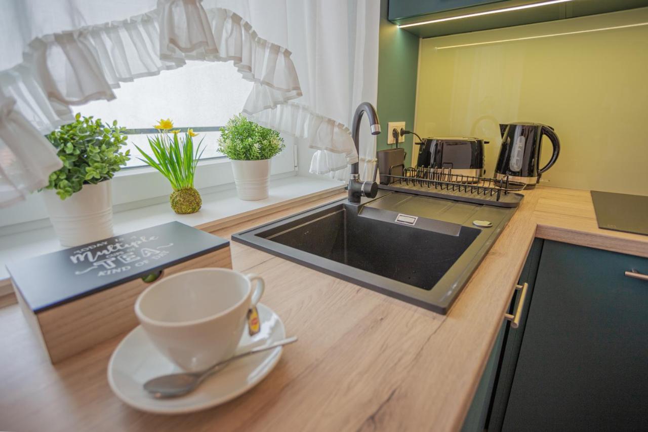 Viktoria Apartman ギュラ エクステリア 写真