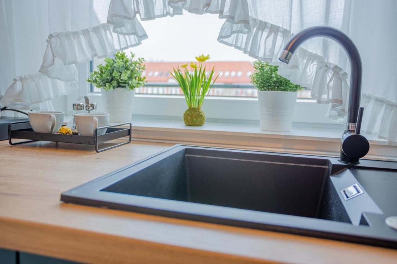 Viktoria Apartman ギュラ エクステリア 写真